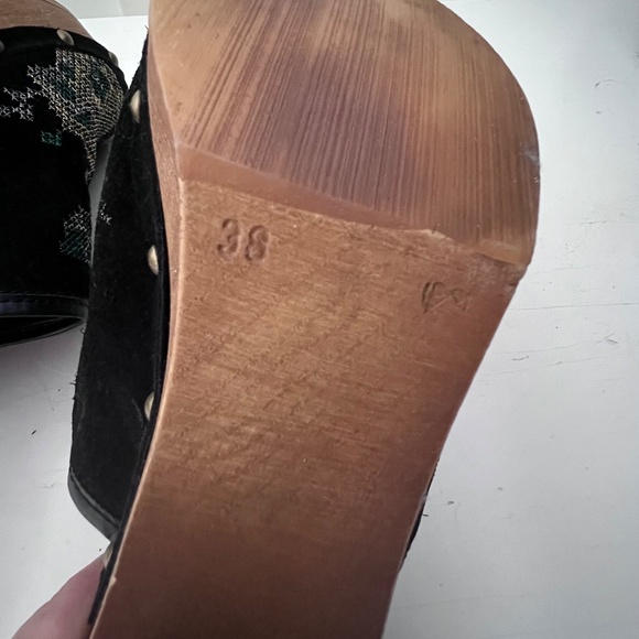 PENELOPE CHILVERS Black Suede Floral Print Mules Sz 38 - Picture 10 of 13